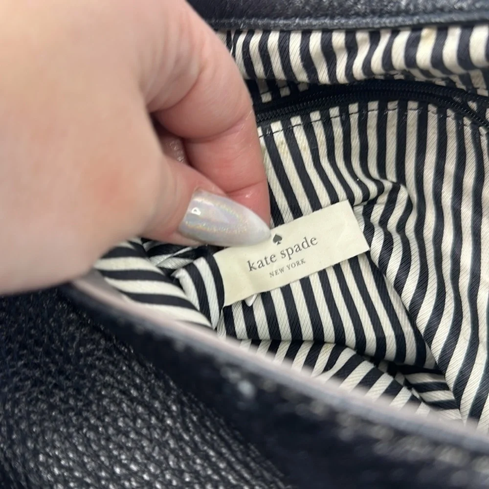 Kate Spade Cobble Hill Toddy in color block Grey/ Black